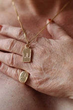 Load image into Gallery viewer, Dainty Thrills diddie collection necklace